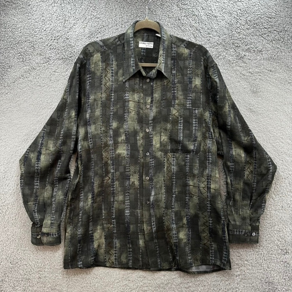 Georg Roth of Germany Mens Large Olive Green Textured Abstract Button Up Shirt